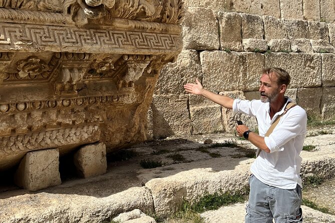 Baalbek, Anjar and Ksara Guided Full-Day Tour from Beirut - Stop 3: Anjar Citadel, Umayyad arches and palace ruins