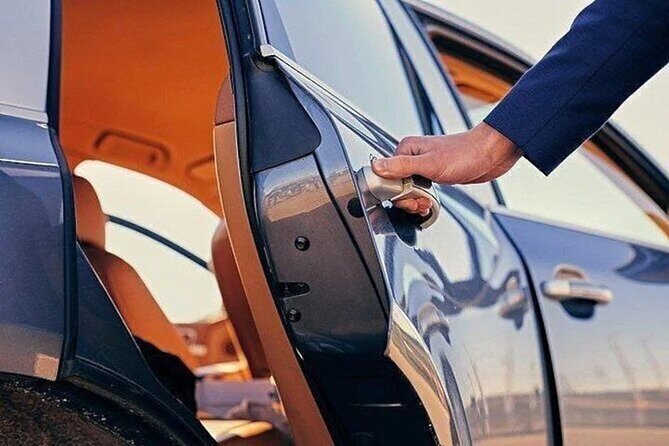 Private Departure Transfer: Hotel to Beirut International Airport - At Your Hotel: Meet-and-Assistance That Keeps Things Simple